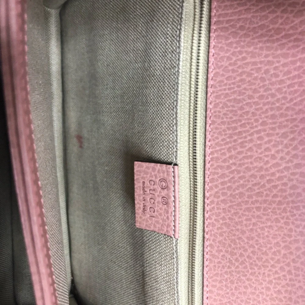 Authentic Gucci Calfskin - Picture 11 of 14